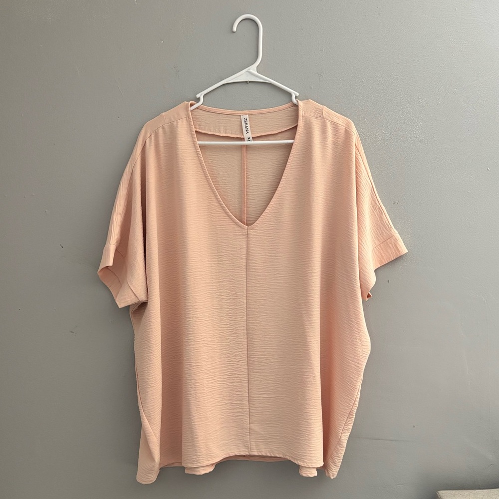 Zenana Outfitters V-Neck Short Sleeve Blouse